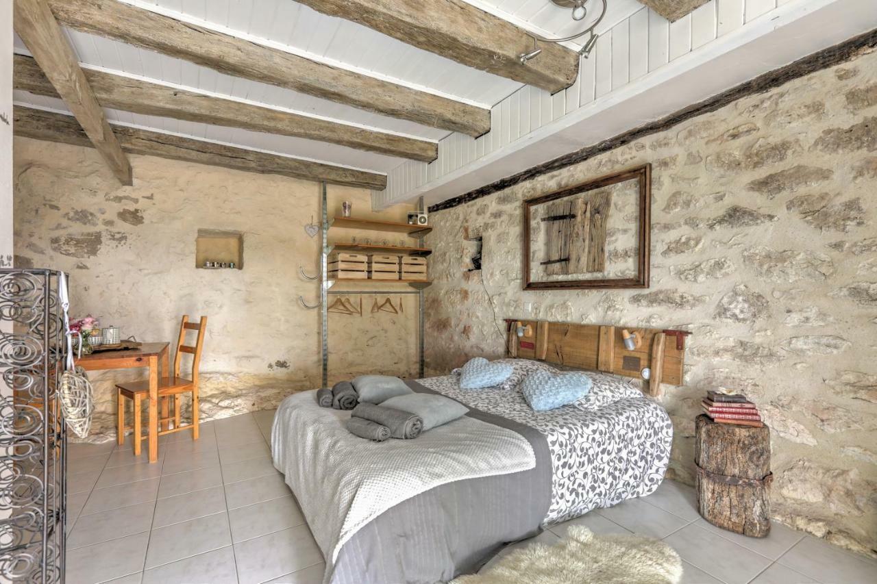 Maison de vacances Le Mas des papillons Fargues  Exterior foto